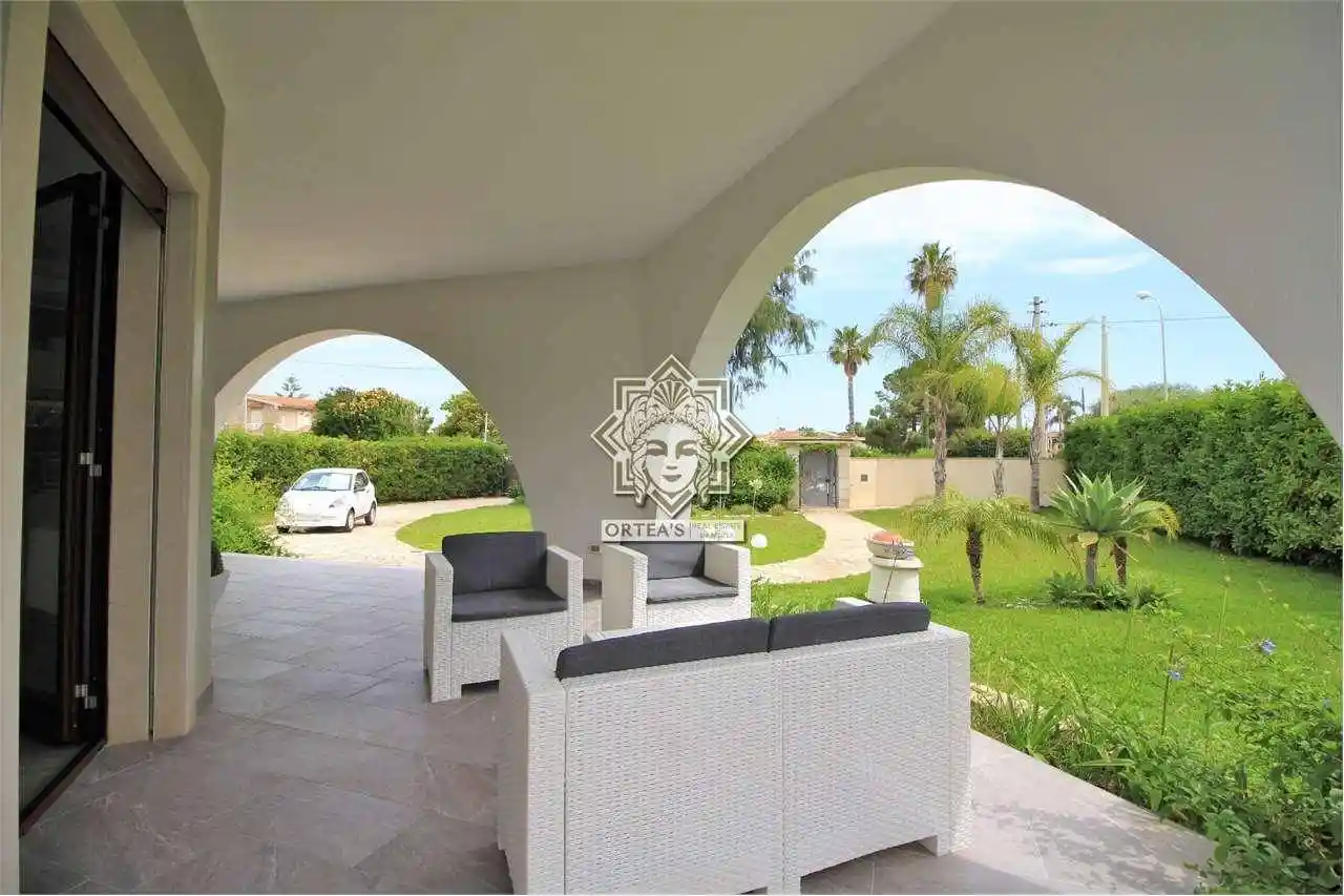 Villa in vendita a Siracusa