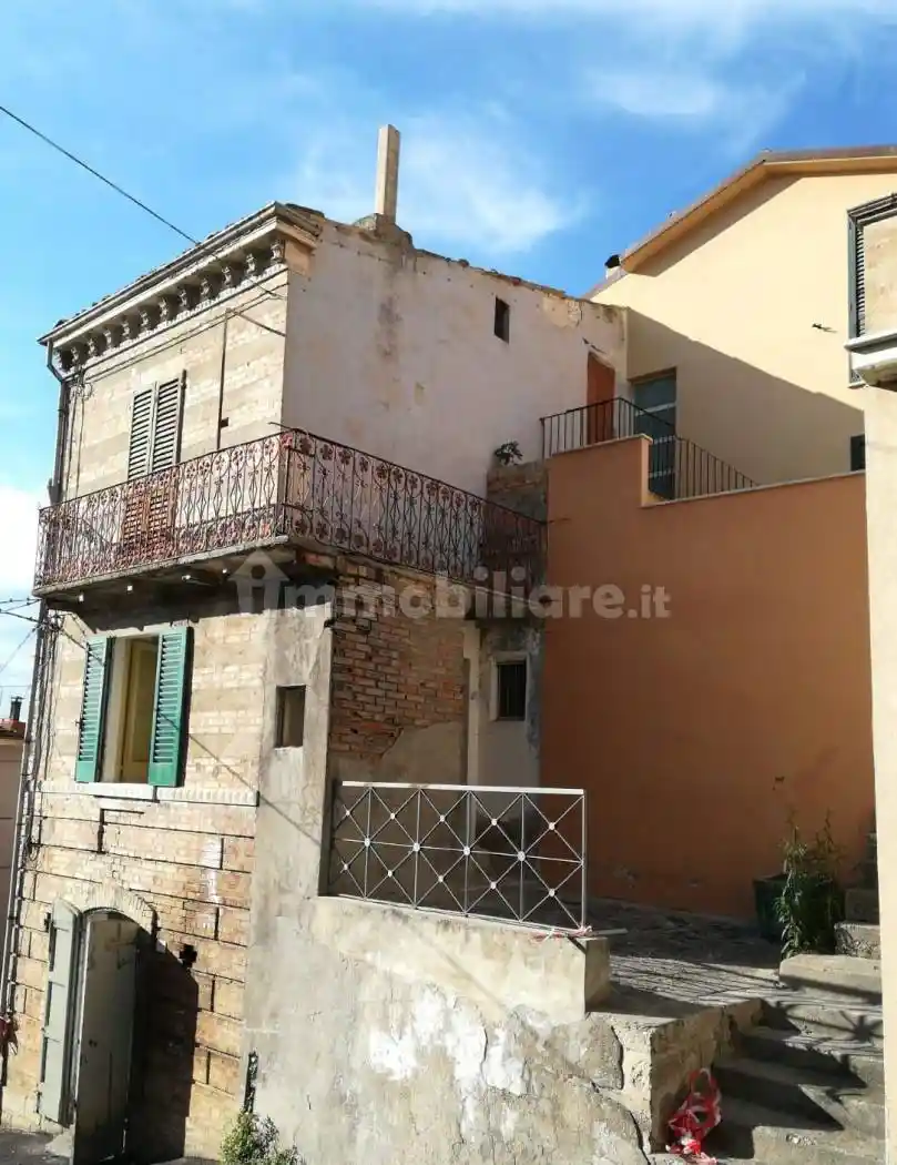 Terratetto unifamiliare via Giuseppe Garibaldi 89, Centro, Casoli - foto 2