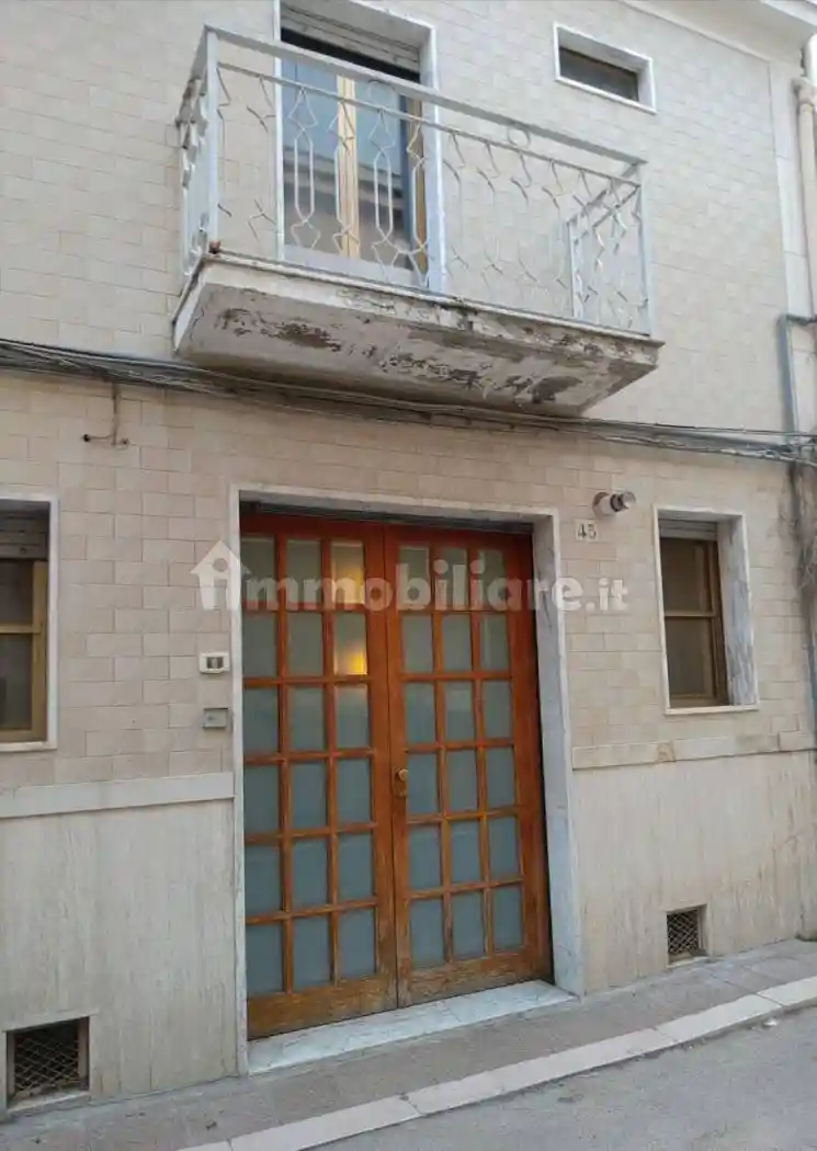 Palazzo - Edificio in vendita a Foggia