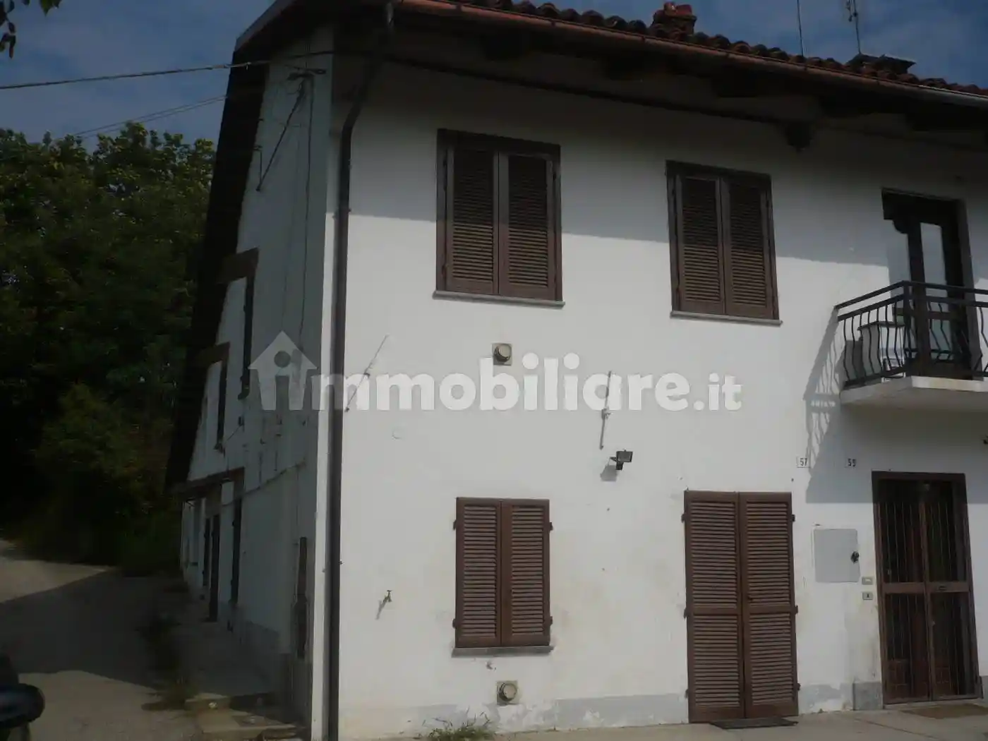 Casa indipendente in vendita a Monteu Roero