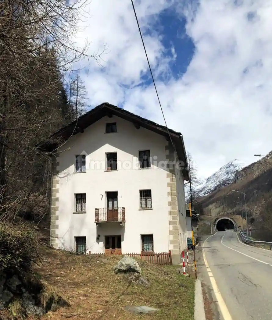 Appartamento in vendita a Gressoney-Saint-Jean