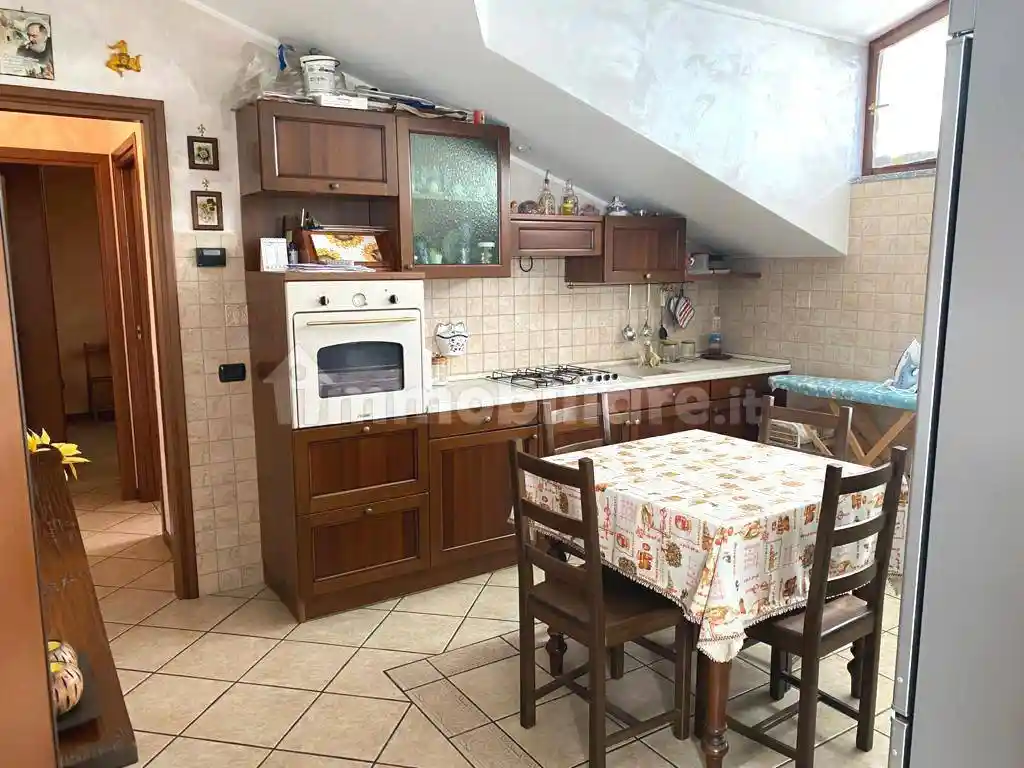 Appartamento in vendita a Rho