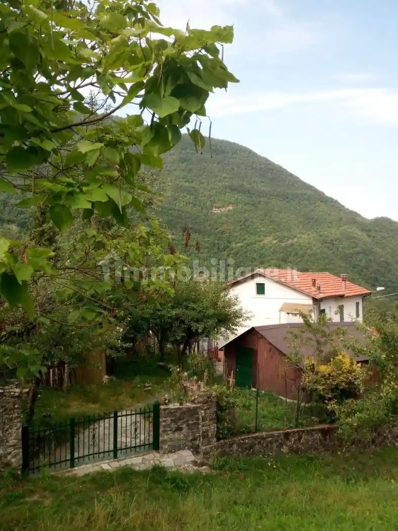 Rustico - Casale in vendita a Ottone