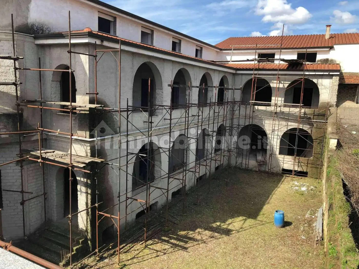 Palazzo - Edificio in vendita a Frattamaggiore