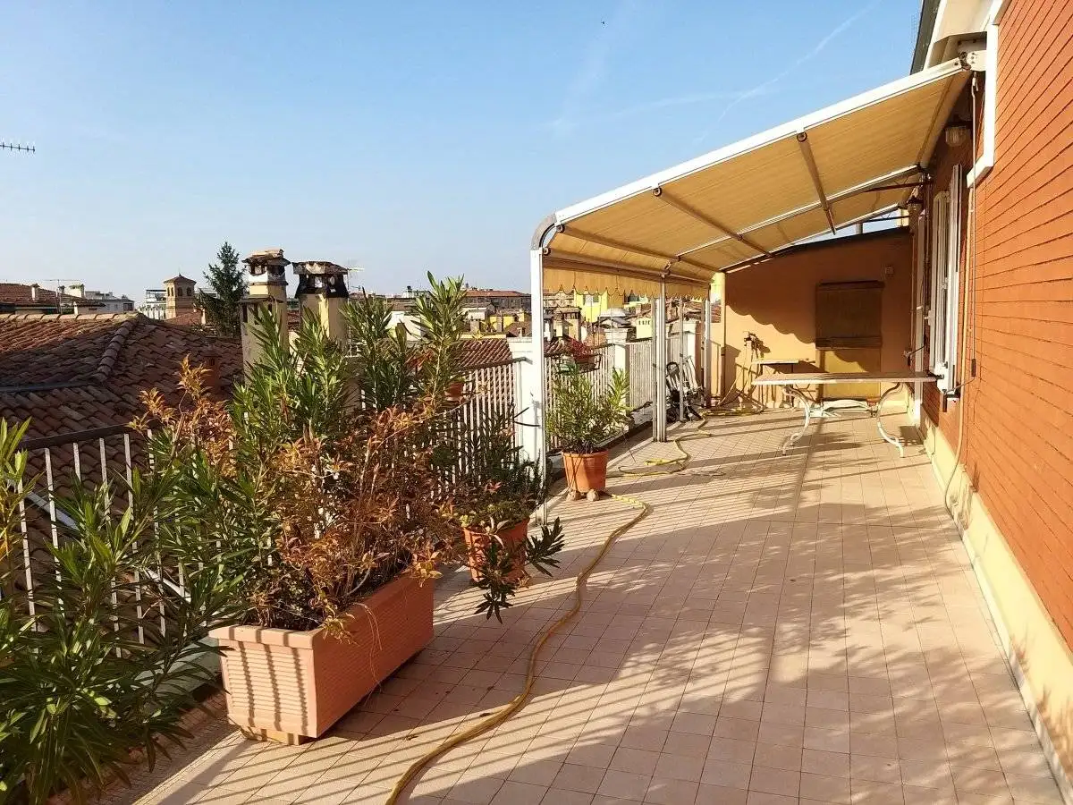 Attico - Mansarda in affitto a Bologna