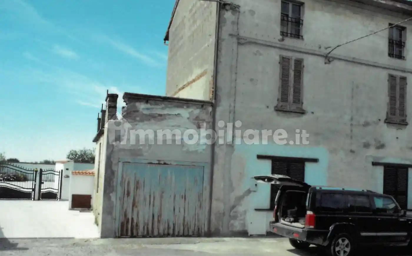 Palazzo - Edificio in Vendita - foto 2