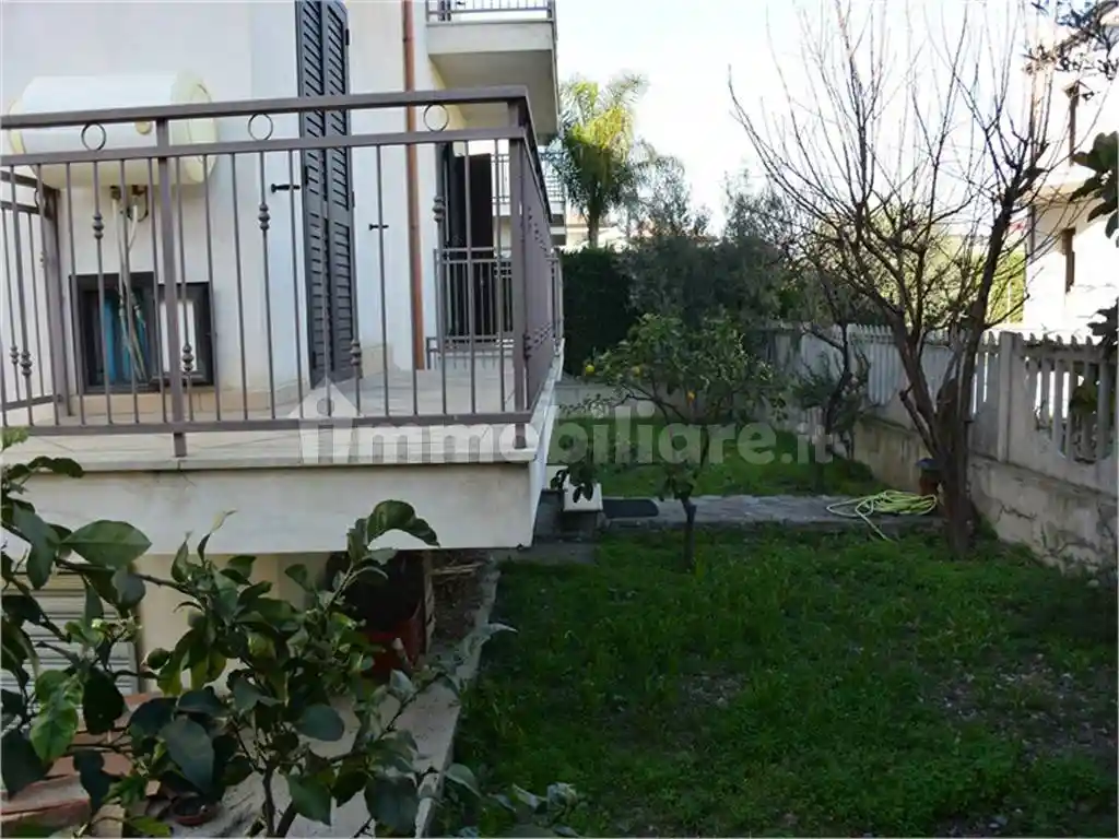 Villa unifamiliare via Stoccarda 36, Crosia - foto 3