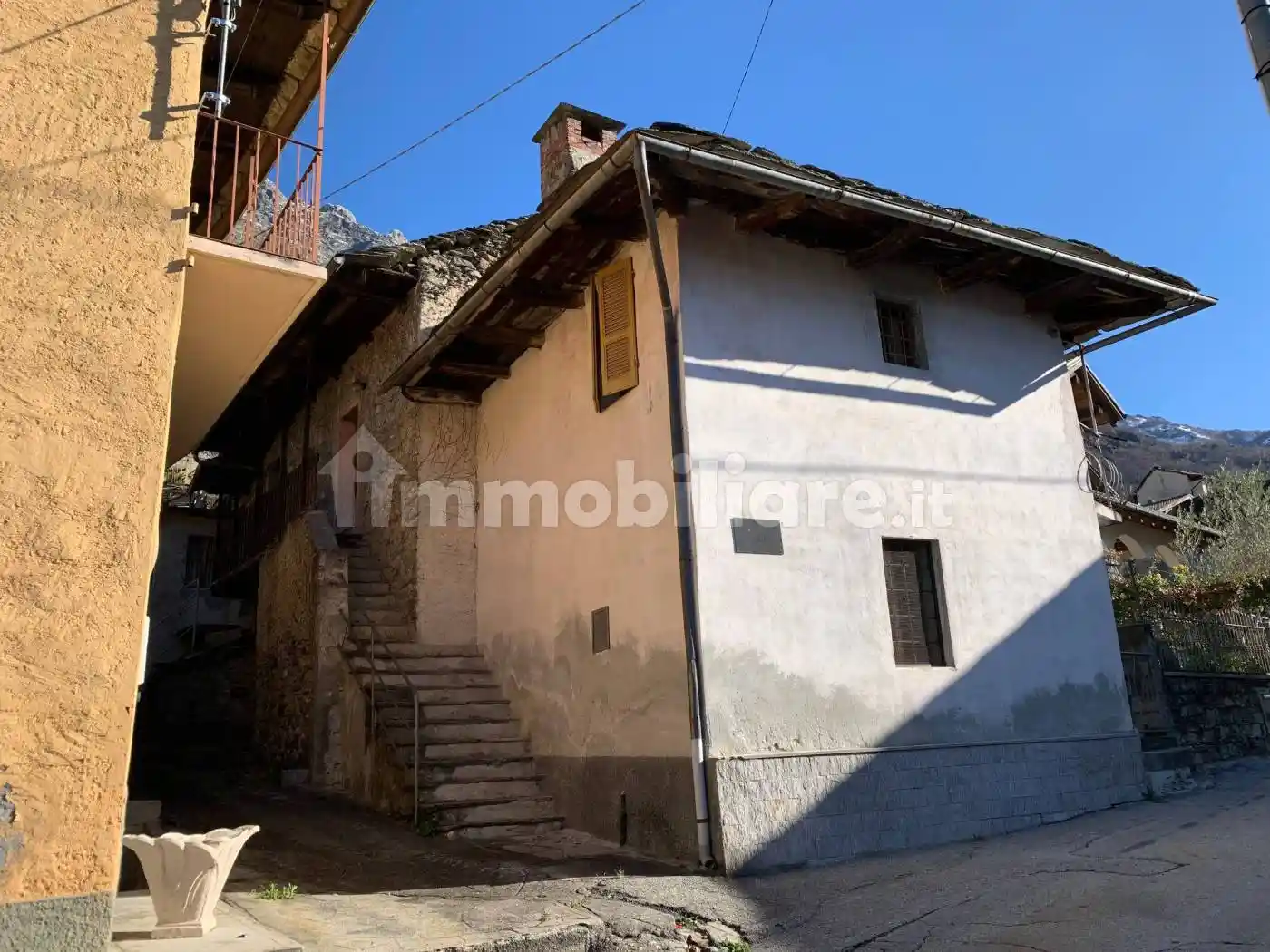 Casa indipendente in vendita a Premosello-Chiovenda