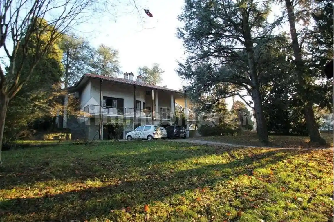 Villa bifamiliare via Montecuccoli, Centro, Dolzago - foto 3