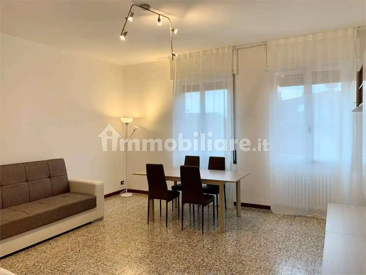 Appartamento in affitto a Novara