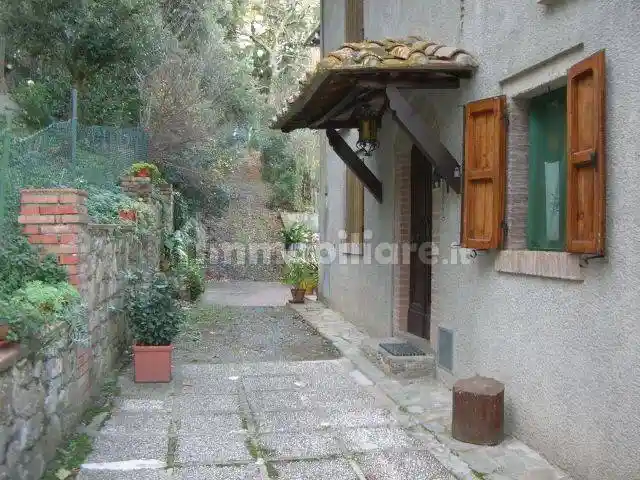 Rustico - Casale in vendita a Montecatini Val di Cecina