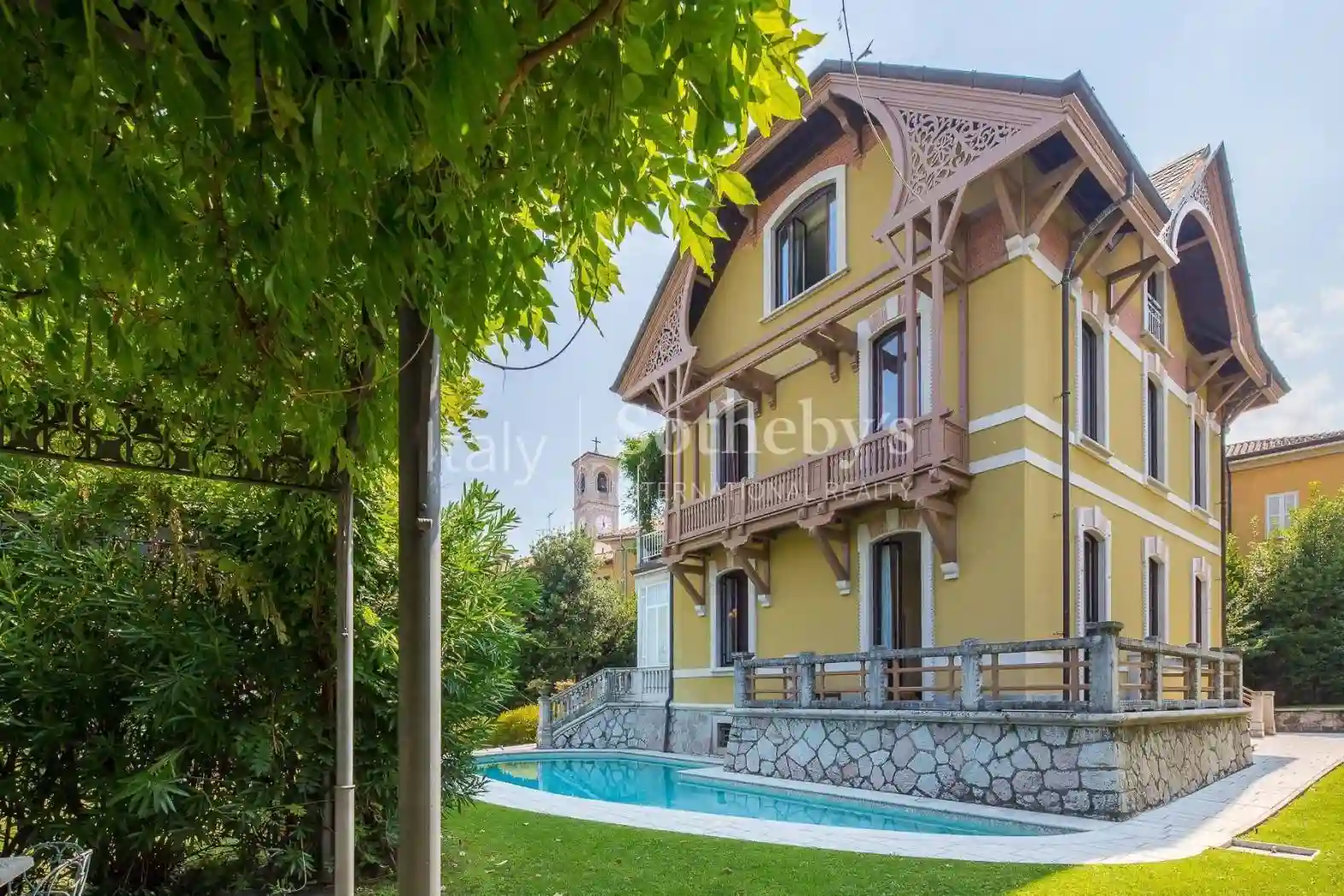 Villa - foto 2