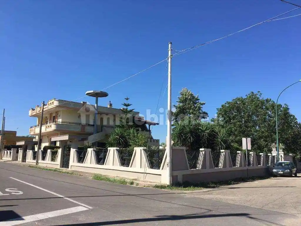 Palazzo - Edificio in vendita a Collepasso