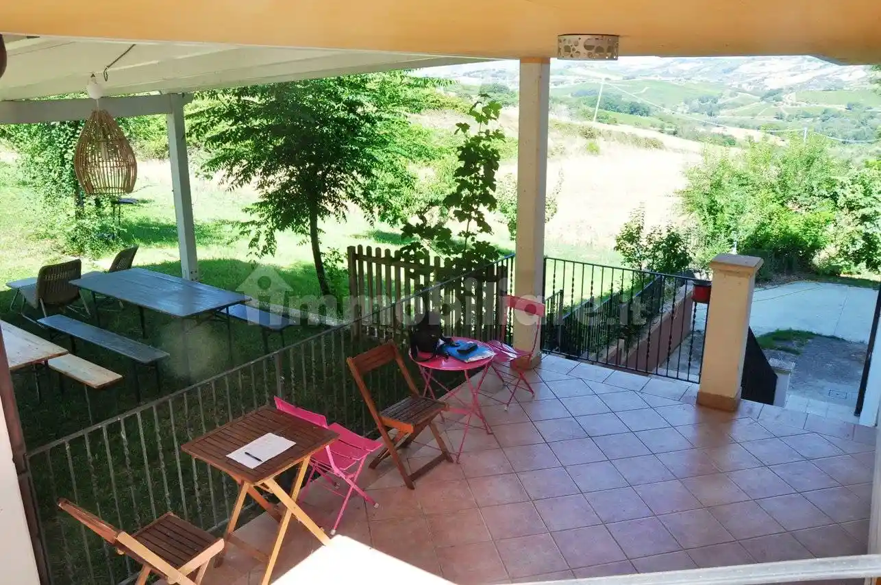 Appartamento in villa, ottimo stato, 240 m², Città Sant'Angelo - foto 4