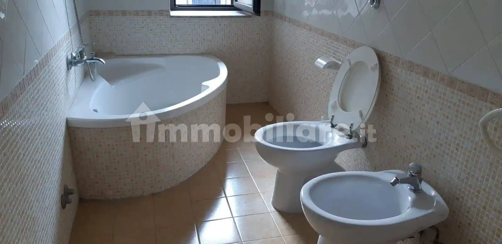 Monolocale corso Umberto 307, Centro, Casalnuovo di Napoli - foto 2