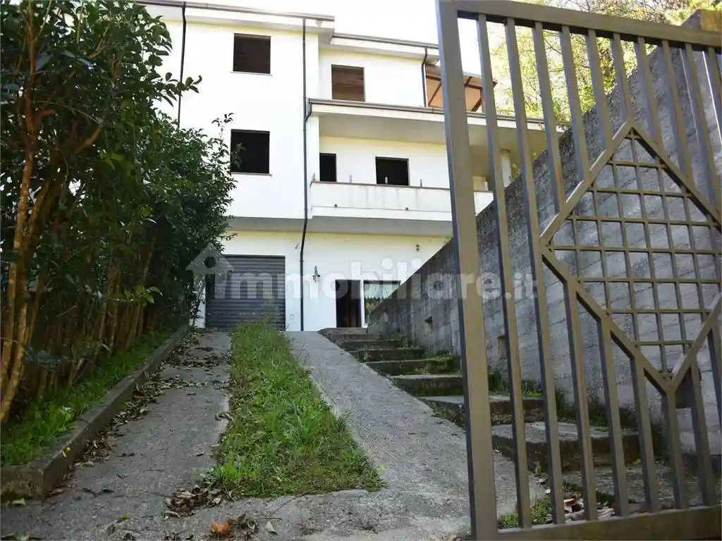 Villa bifamiliare via Cupogne 4, Centro, San Marco Argentano - foto 2