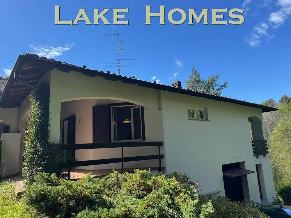 Villa in vendita a Arona