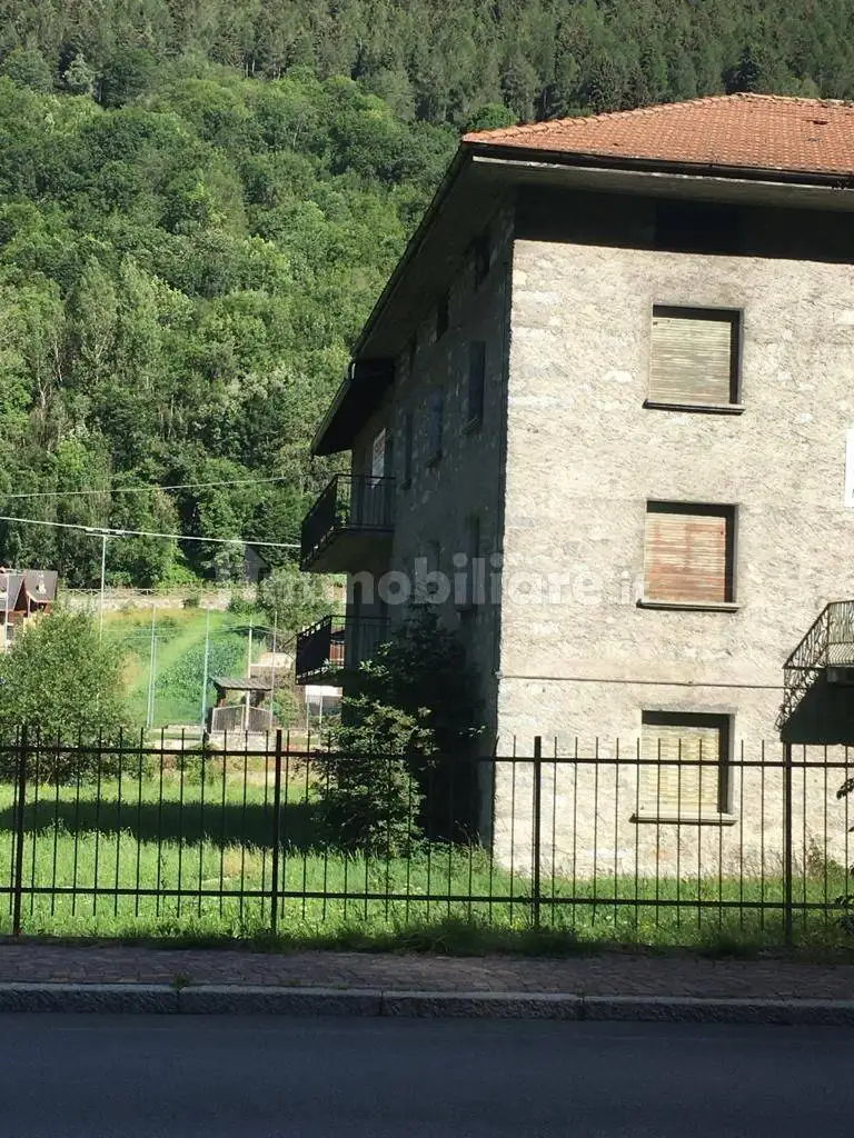 Villa in vendita a Incudine