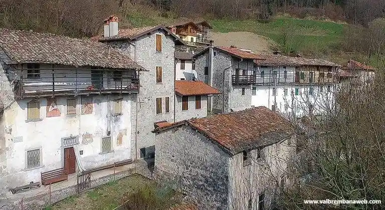 Rustico - Casale in vendita a San Giovanni Bianco