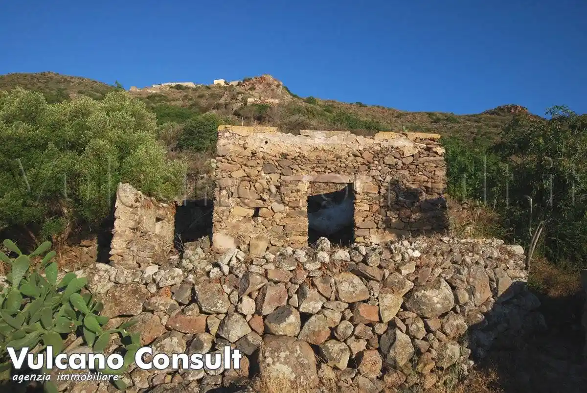 Rustico - Casale in vendita a Lipari