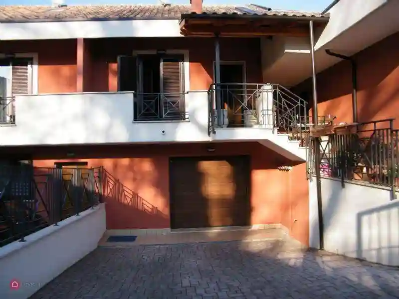 Villetta a schiera - foto 2