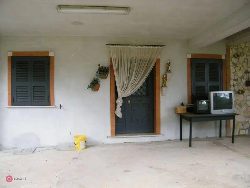 Casa indipendente in vendita a Collepardo