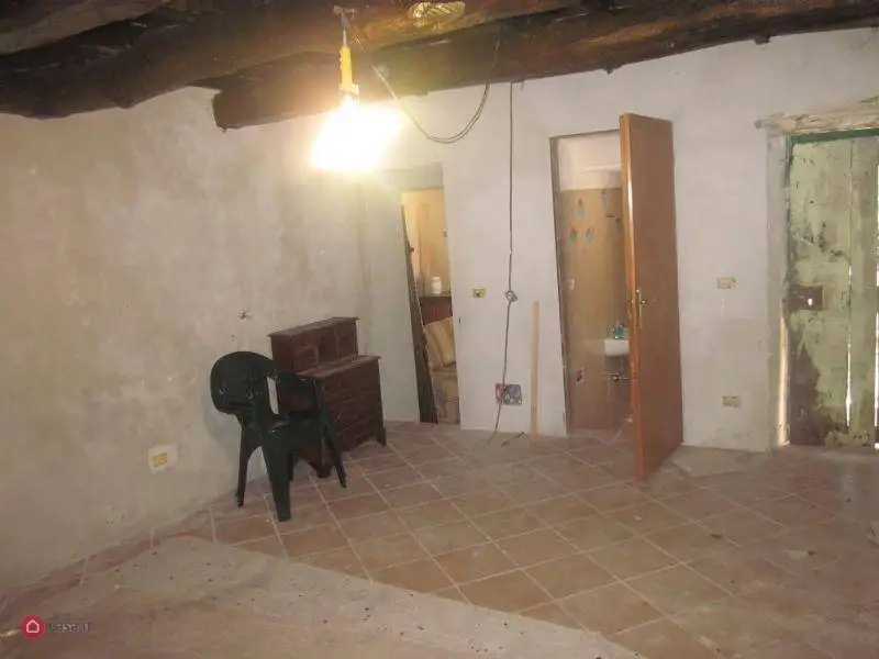 Casa indipendente in vendita a Collepardo