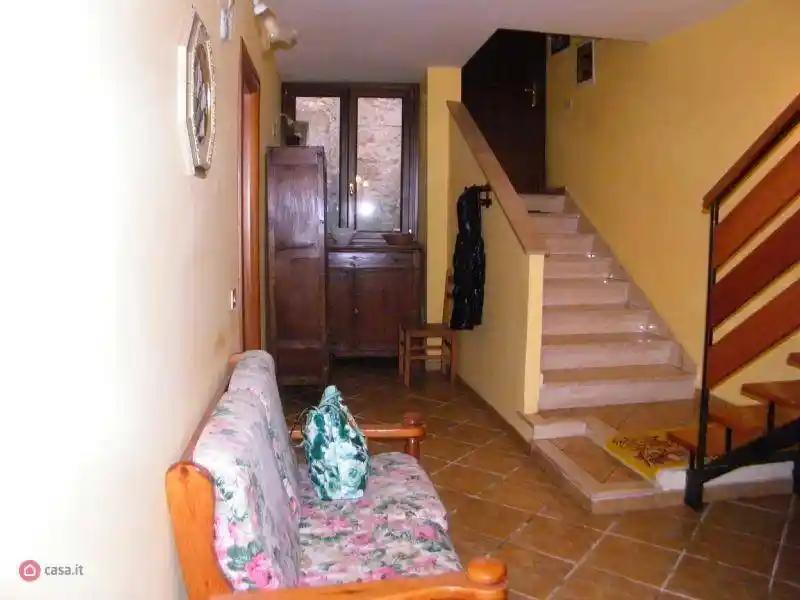 Terratetto unifamiliare via Vittorio Emanuele, Centro, Vico nel Lazio - foto 4