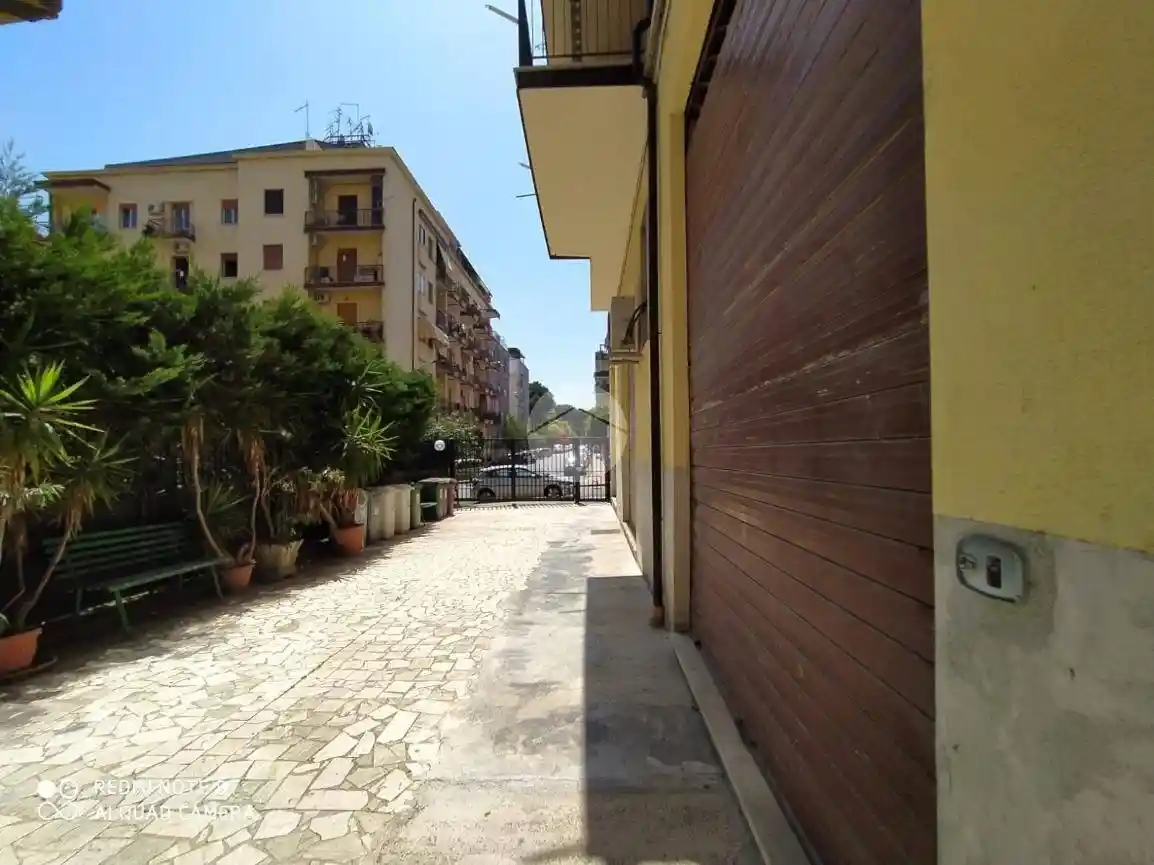 Trilocale via Ludovico Ariosto 14, Stadio - Città 2000, Cosenza - foto 2