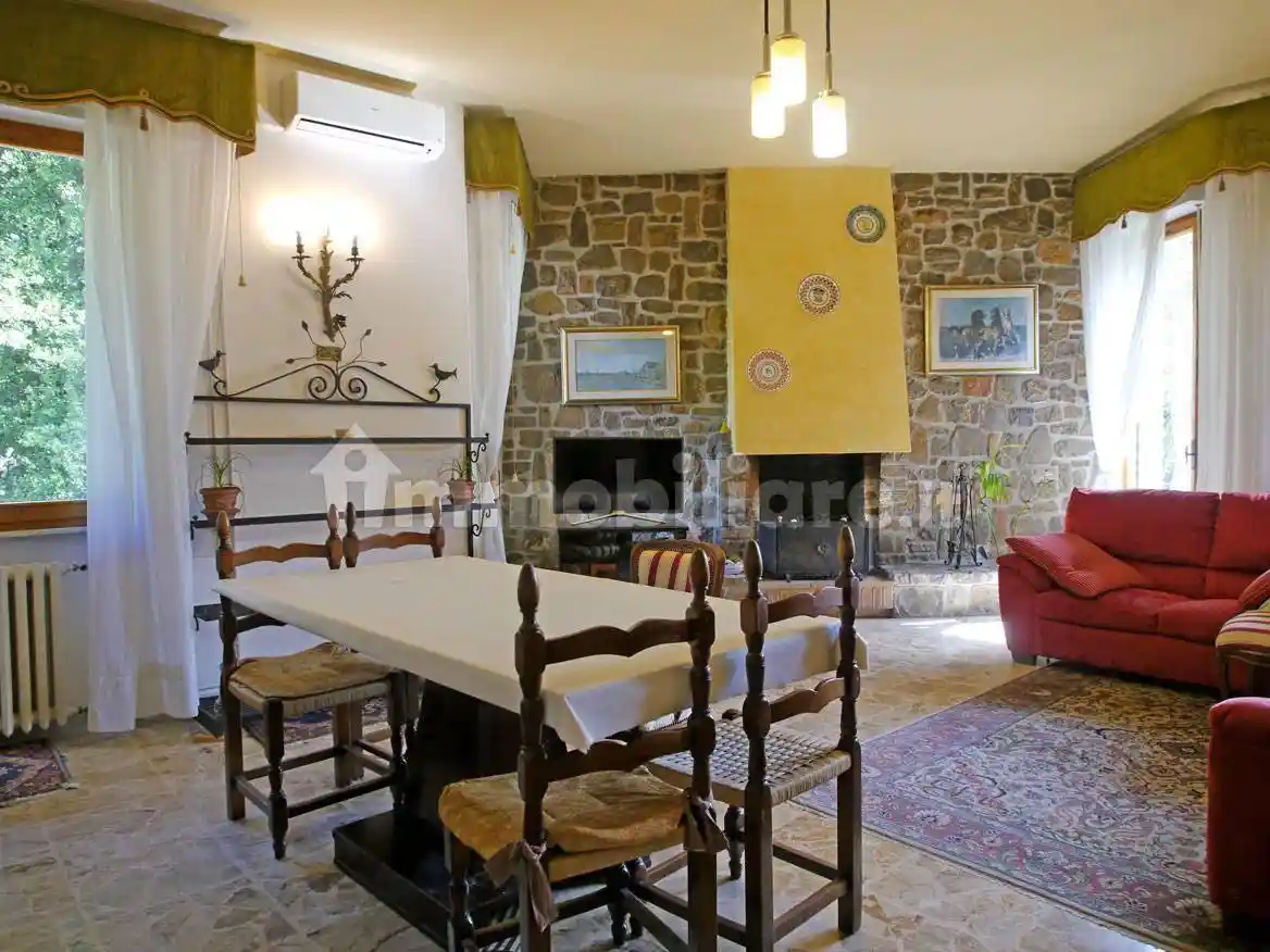 Appartamento in vendita a Castelnuovo Berardenga