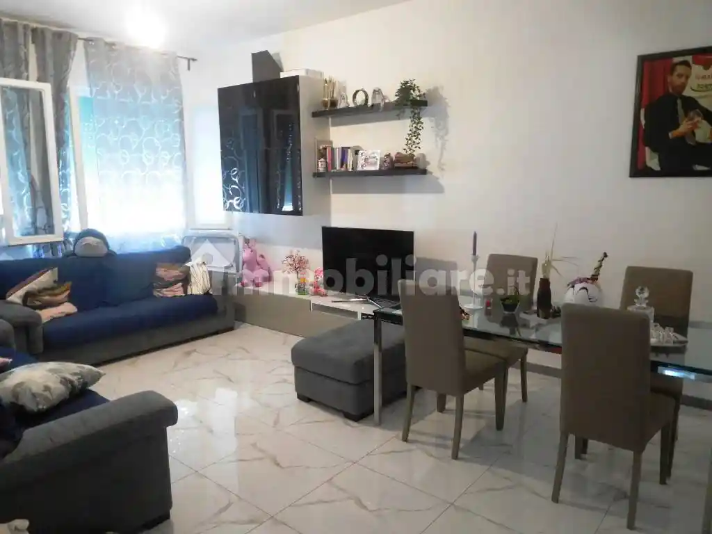 Appartamento in vendita a Livorno