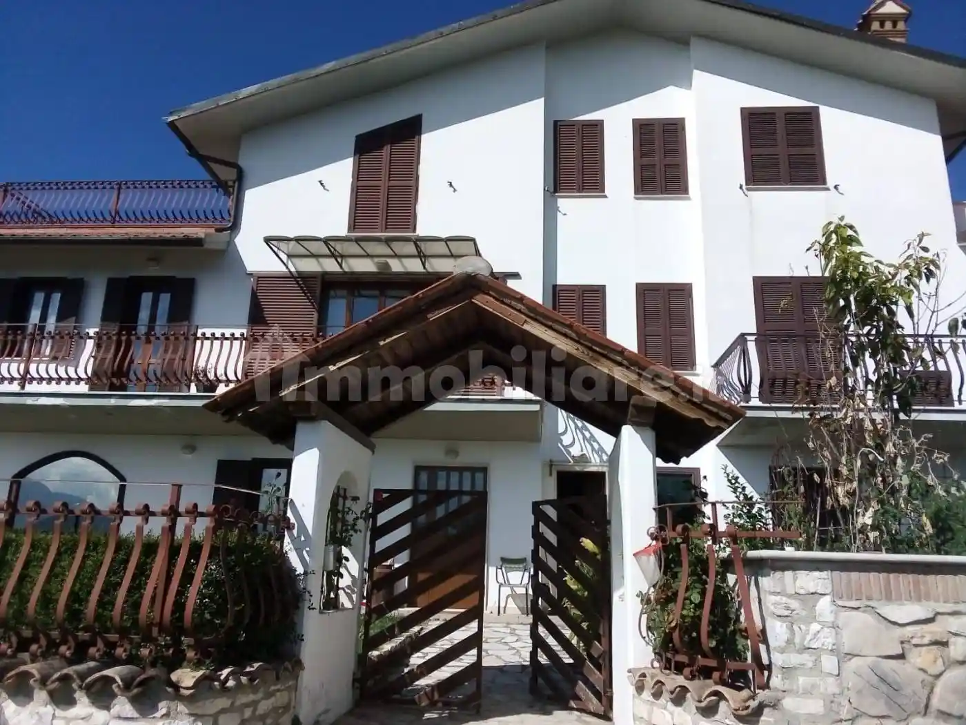 Villa in vendita a Casaprota