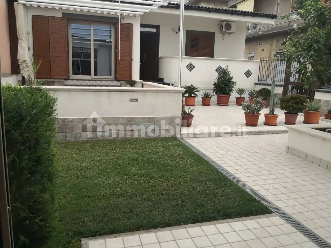 Villa in vendita a Carlentini