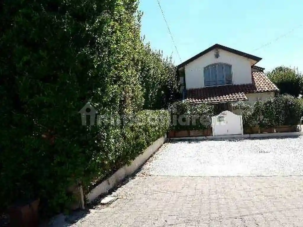 Villa in affitto a Forte dei Marmi
