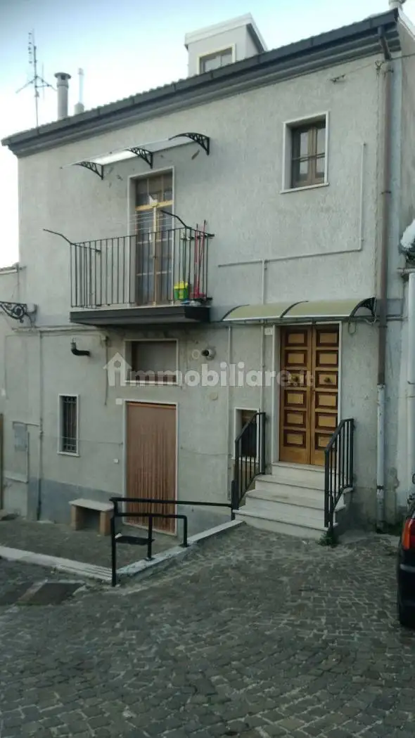 Appartamento in vendita a Deliceto