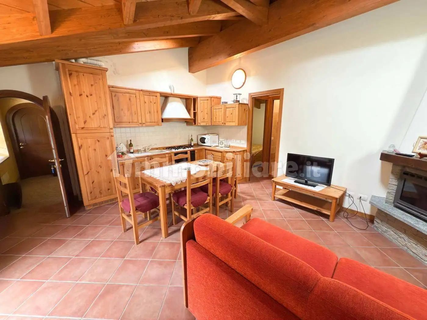 Trilocale via Giuseppe Tovini 2, San Pietro, Corteno Golgi - foto 2