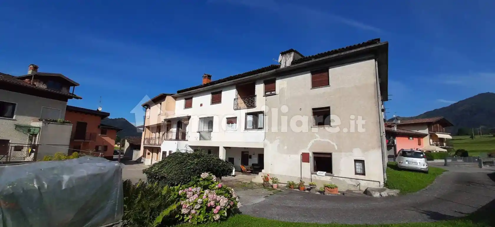 Rustico - Casale in vendita a Rovetta