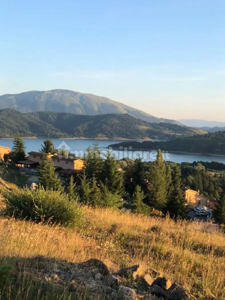 Bilocale Strada Regionale del Lago di Campotosto, Centro, Campotosto