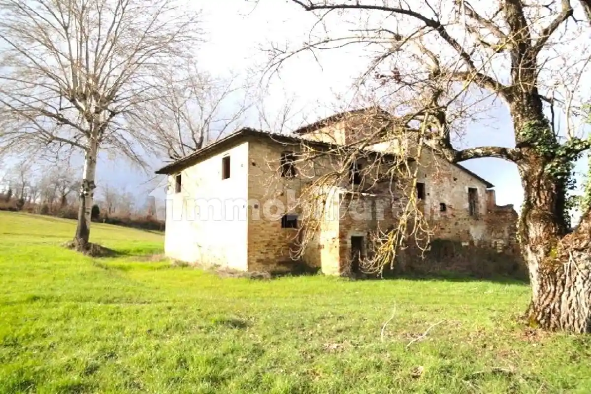 Rustico - Casale in vendita a Gambassi Terme