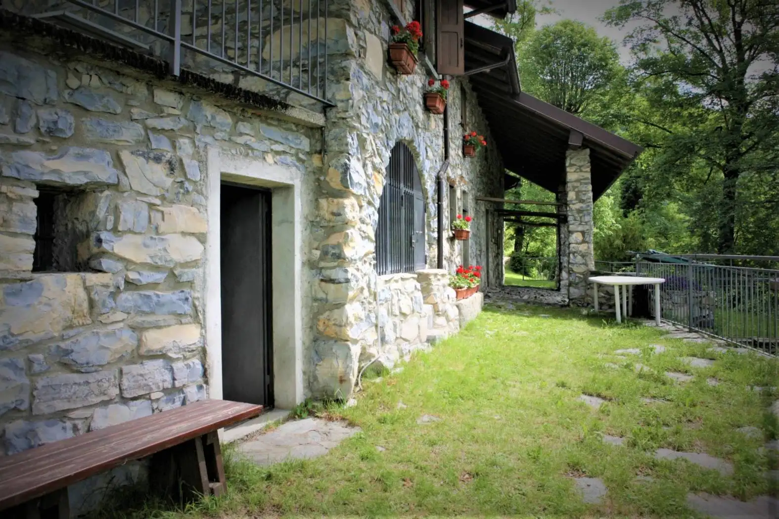 Rustico - Casale in vendita a Veleso