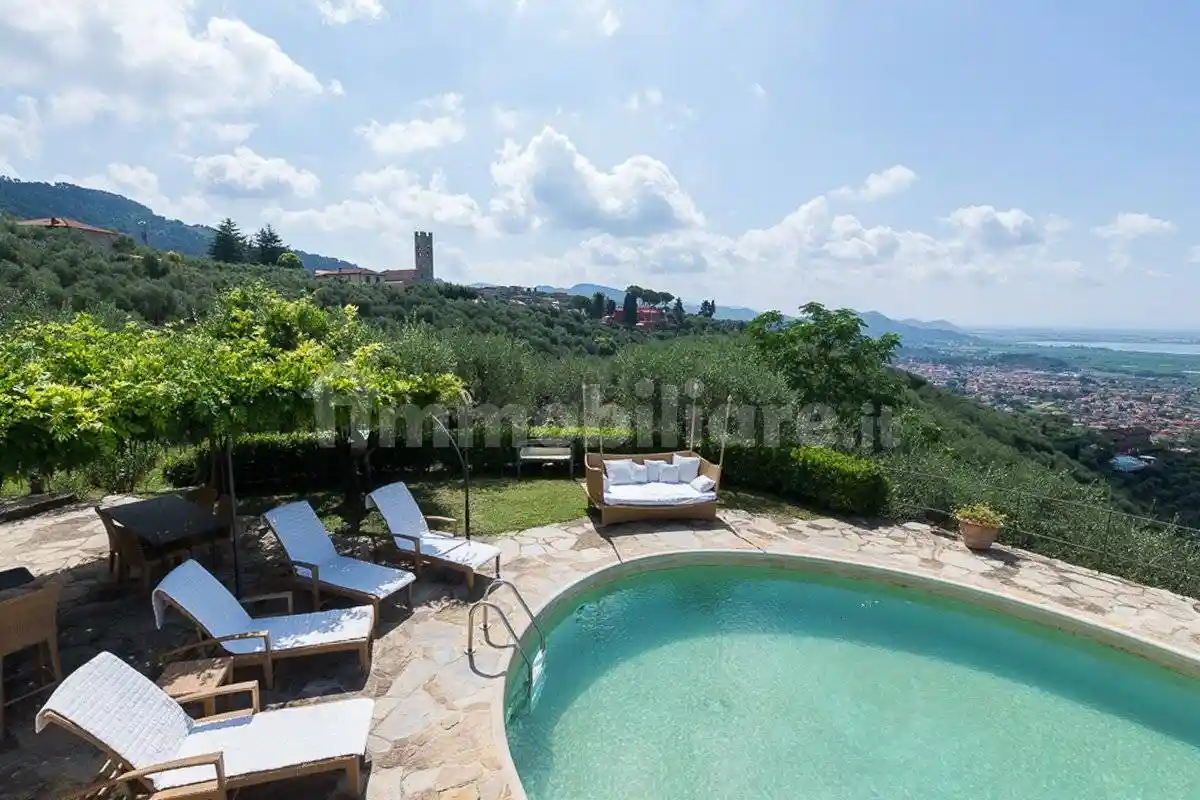 Rustico - Casale in vendita a Massarosa