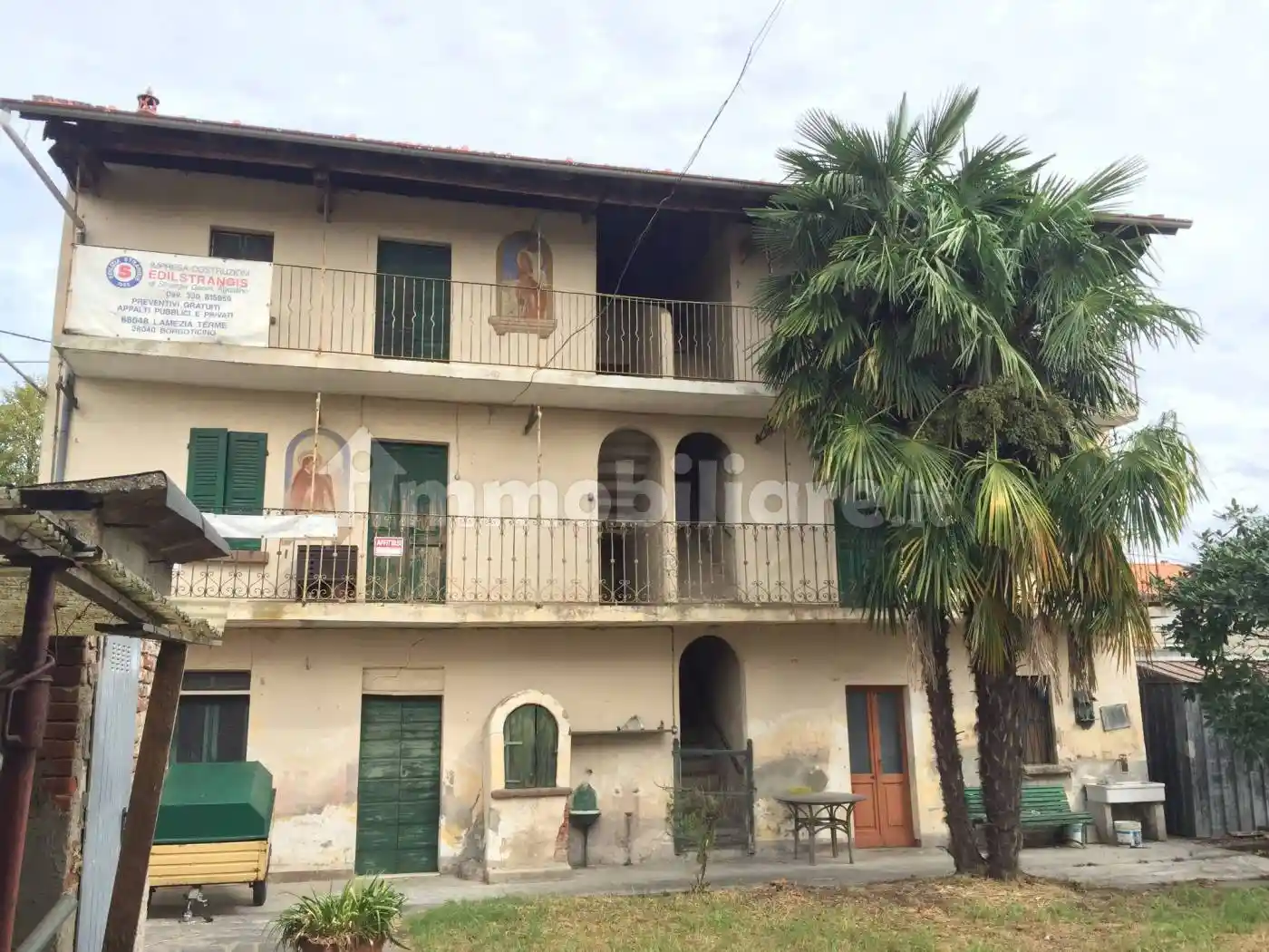 Rustico - Casale in vendita a Borgo Ticino