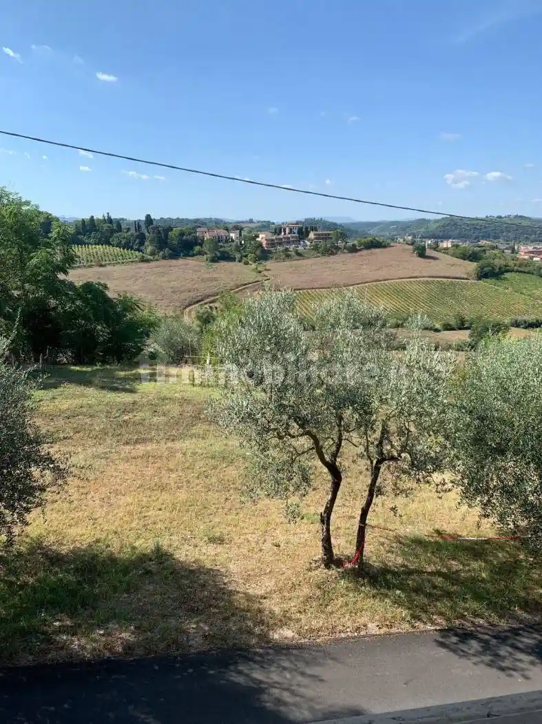 Casa indipendente in vendita a Poggibonsi