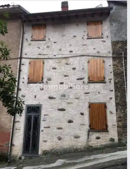 Rustico - Casale in vendita a Seravezza