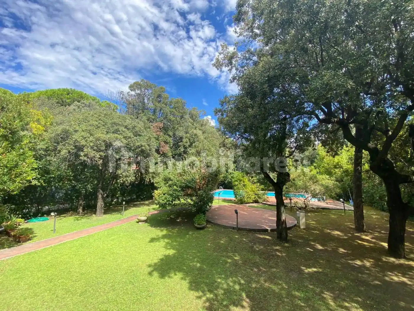 Villa in vendita a Forte dei Marmi