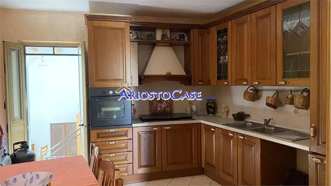 Casa indipendente in vendita a Altomonte