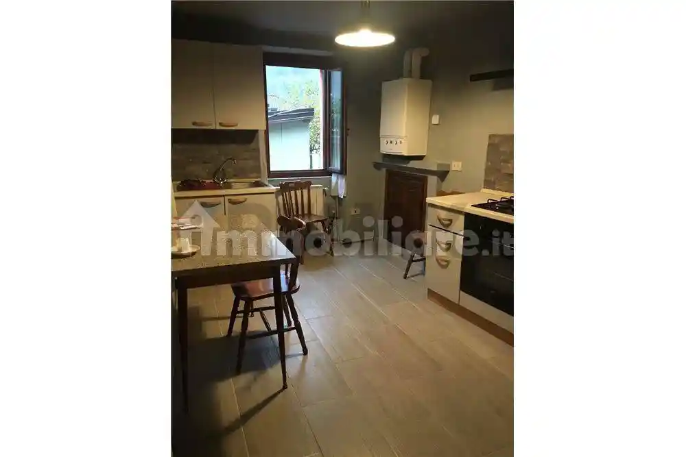 Appartamento in vendita a Cannobio