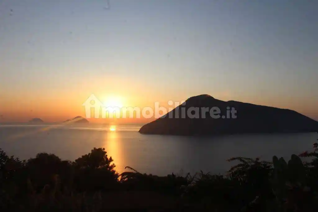 Rustico - Casale in vendita a Lipari