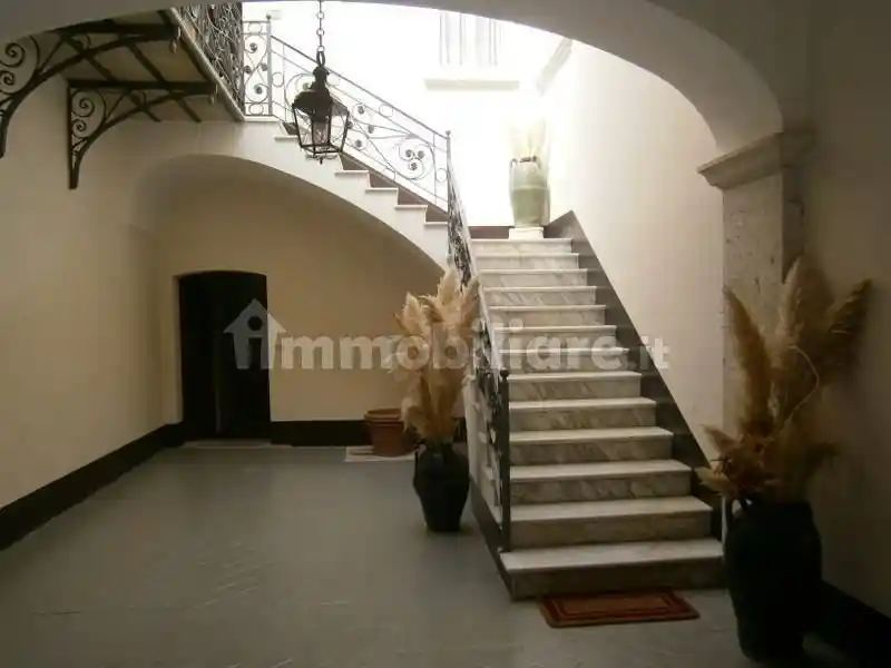 Palazzo - Edificio - foto 3