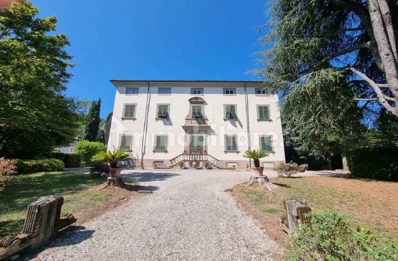Villa in vendita a Lucca